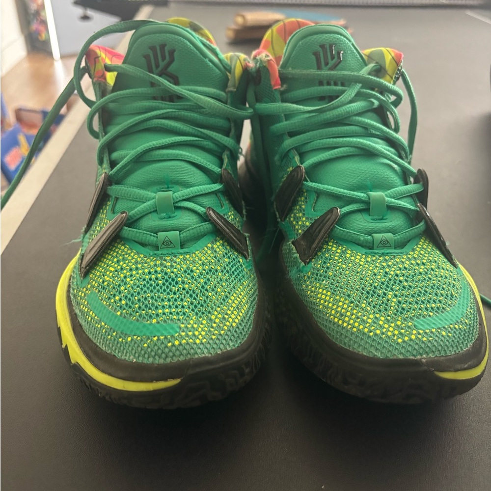 NIKE KYRIE 7 WEATHERMAN